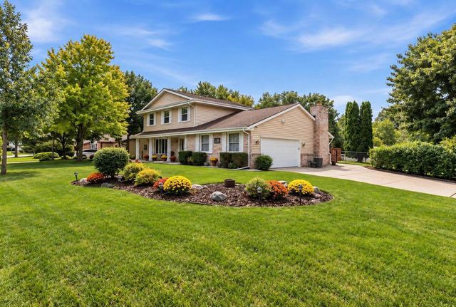 9301 S Sherwood DRIVE, Franklin, WI 53132