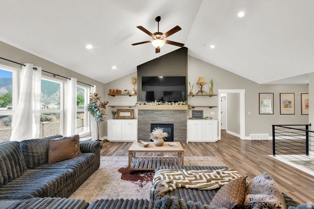 2885 E 330 N, Spanish Fork, UT 84660
