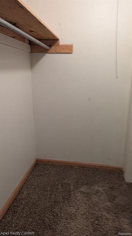 18285 Deering Street, Livonia, MI 48152