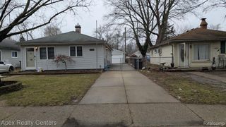 18285 Deering Street, Livonia, MI 48152