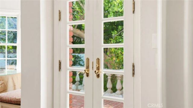 4548 Ellenboro, Woodland Hills, CA 91364