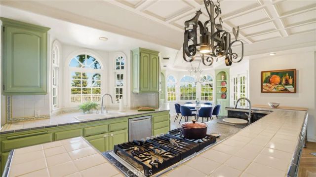 4548 Ellenboro, Woodland Hills, CA 91364