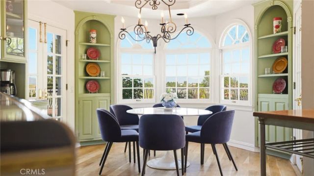 4548 Ellenboro, Woodland Hills, CA 91364