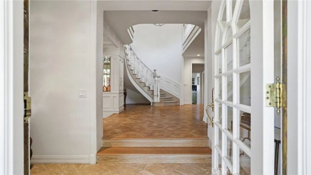 4548 Ellenboro, Woodland Hills, CA 91364