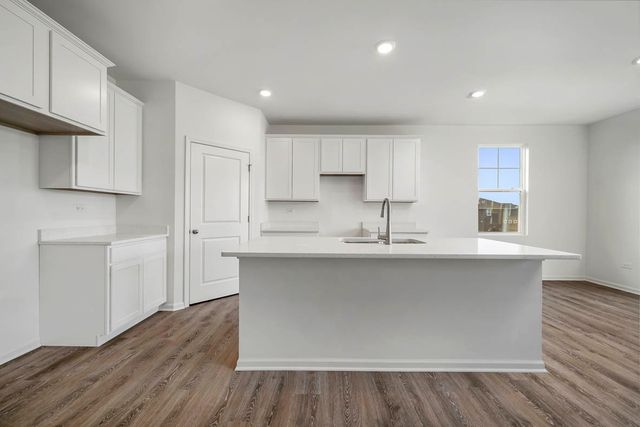 15102 W Cambridge Lane, Manhattan, IL 60442