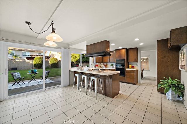 8535 Phoenix Avenue, Fountain Valley, CA 92708