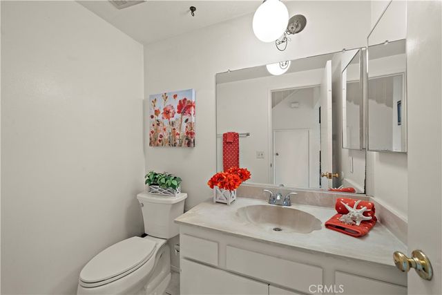 8535 Phoenix Avenue, Fountain Valley, CA 92708