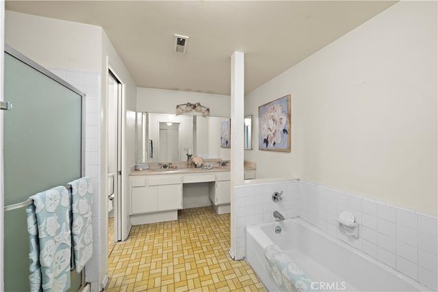 8535 Phoenix Avenue, Fountain Valley, CA 92708