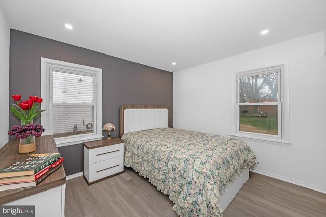 1049 CARROLL HEIGHTS BLVD, Hagerstown, MD 21742