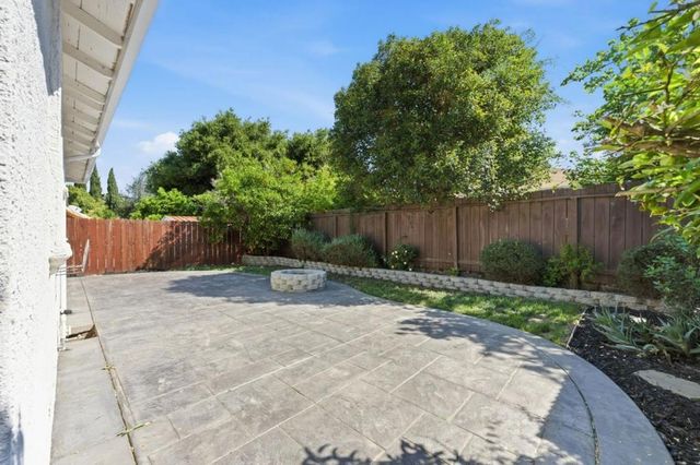 32046 Kennet Street, Hayward, CA 94544