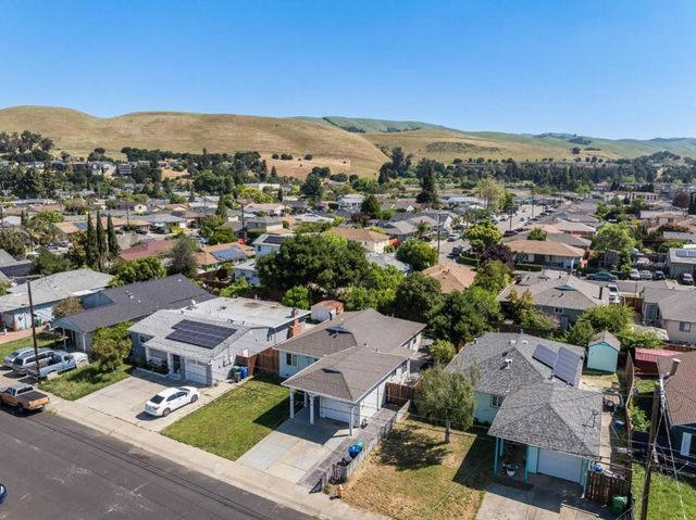 32046 Kennet Street, Hayward, CA 94544
