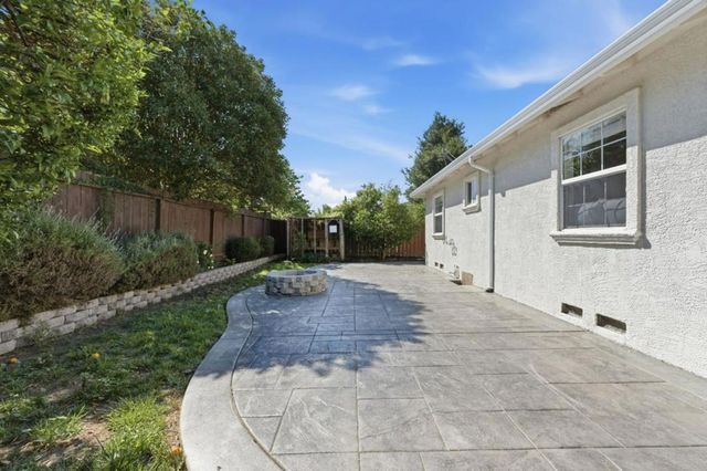 32046 Kennet Street, Hayward, CA 94544