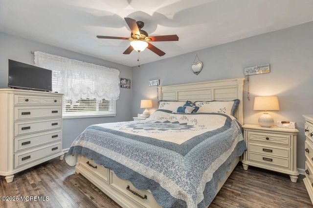 13 Roland Place, Hazlet, NJ 07730