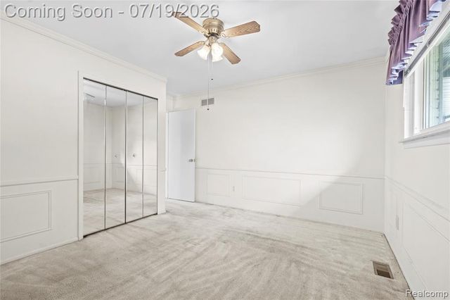 24208 Cambridge Street, Trenton, MI 48183