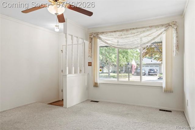 24208 Cambridge Street, Trenton, MI 48183