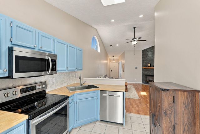 4796 Moss Creek Dr Drive, Lexington, KY 40515