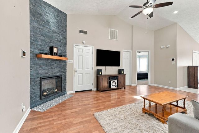 4796 Moss Creek Dr Drive, Lexington, KY 40515