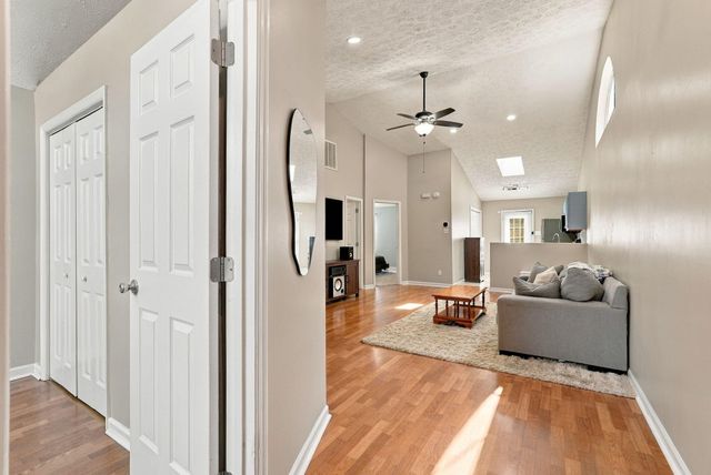 4796 Moss Creek Dr Drive, Lexington, KY 40515