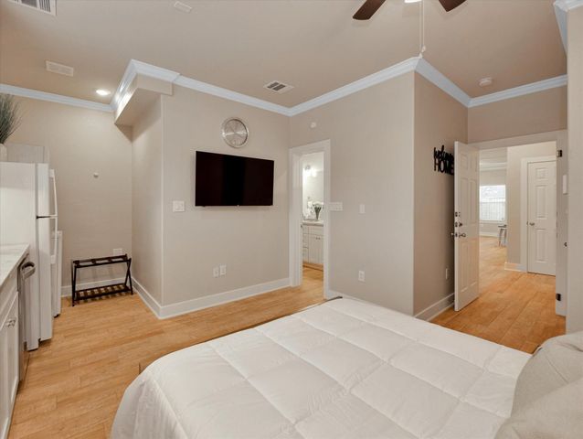 3535 Mount Pleasant Street, Houston, TX 77021