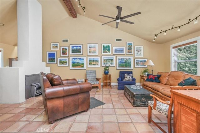 43656 Crystal Cave Circle, Coarsegold, CA 93614