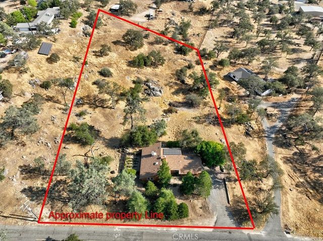 43656 Crystal Cave Circle, Coarsegold, CA 93614