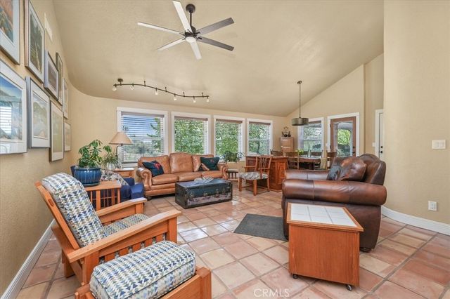 43656 Crystal Cave Circle, Coarsegold, CA 93614