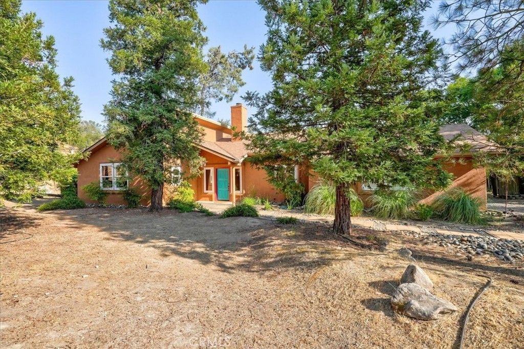 43656 Crystal Cave Circle, Coarsegold, CA 93614