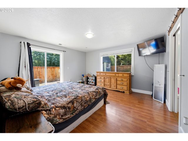 1805 N LIBRA St, Newberg, OR 97132