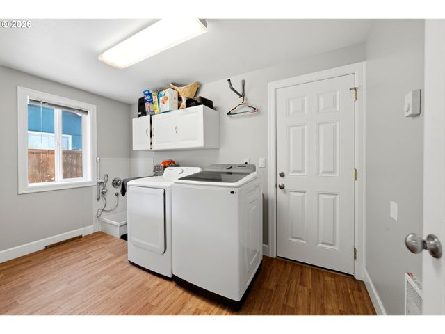 1805 N LIBRA St, Newberg, OR 97132