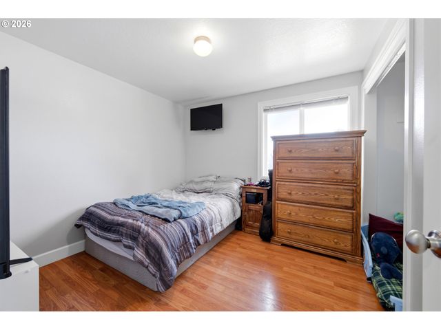 1805 N LIBRA St, Newberg, OR 97132