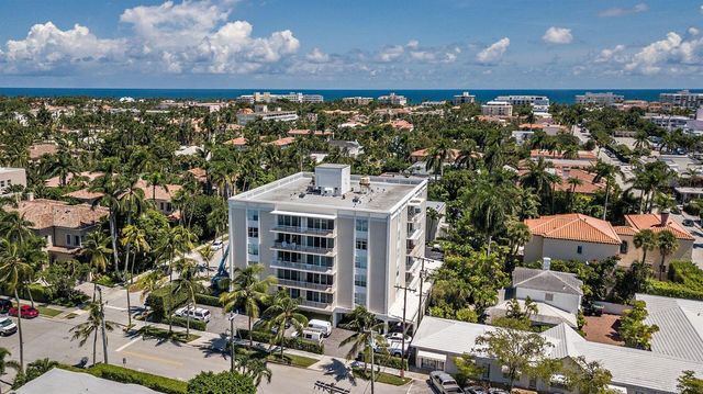 354 Chilean Avenue 4d, Palm Beach, FL 33480