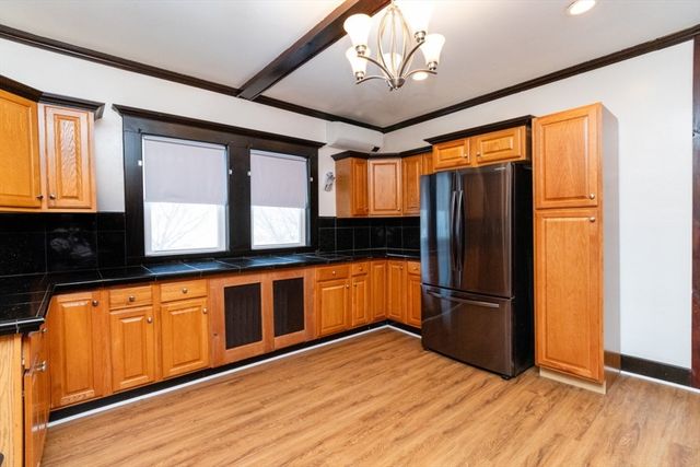 527 North Warren, Brockton, MA 02301