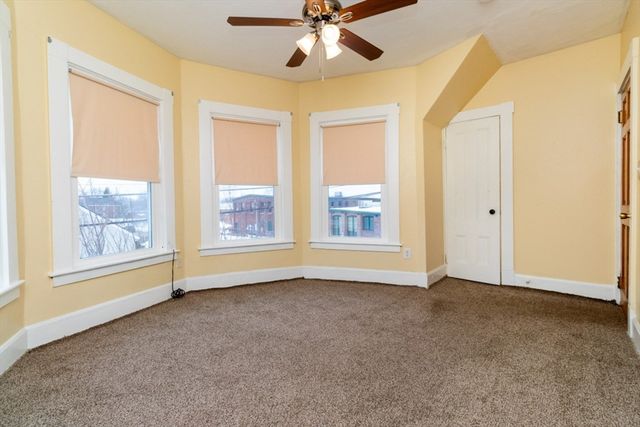 527 North Warren, Brockton, MA 02301