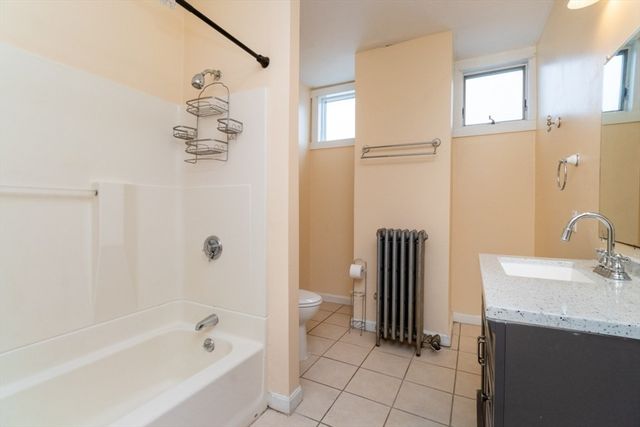 527 North Warren, Brockton, MA 02301