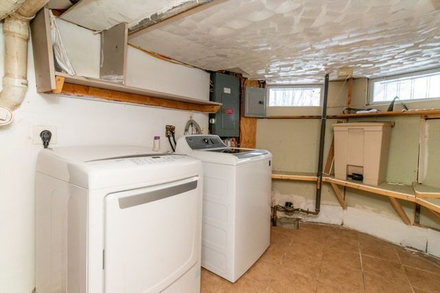 527 North Warren, Brockton, MA 02301