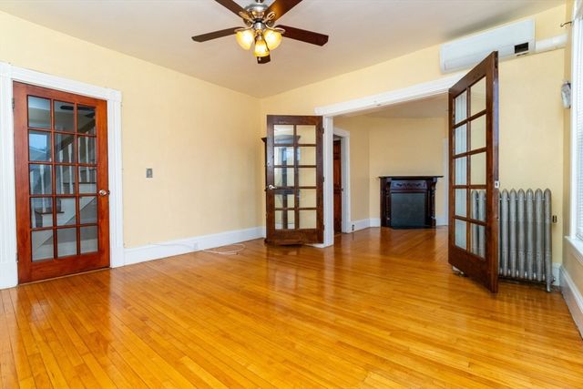 527 North Warren, Brockton, MA 02301