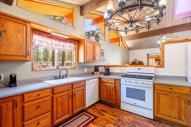 59341 Courtesy Drive, Mountain Center, CA 92561