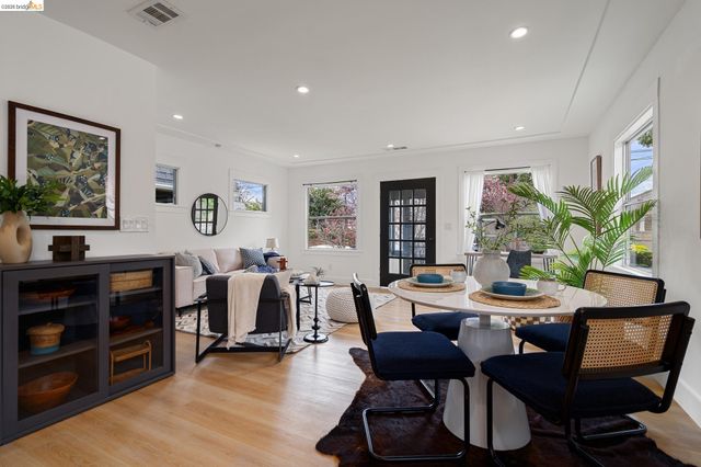 1004 39Th St, Oakland, CA 94608