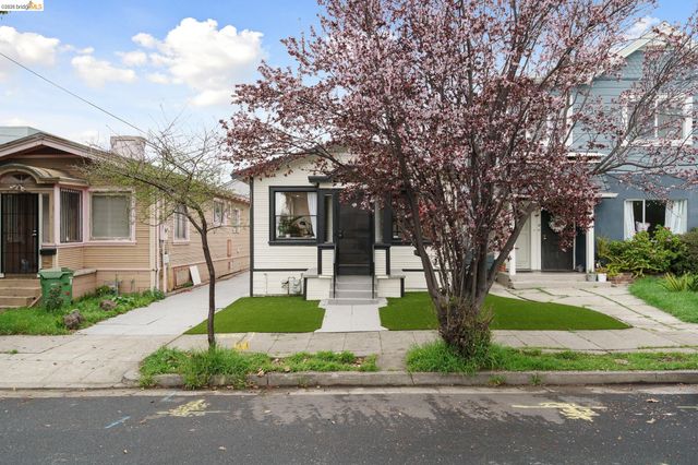 1004 39Th St, Oakland, CA 94608