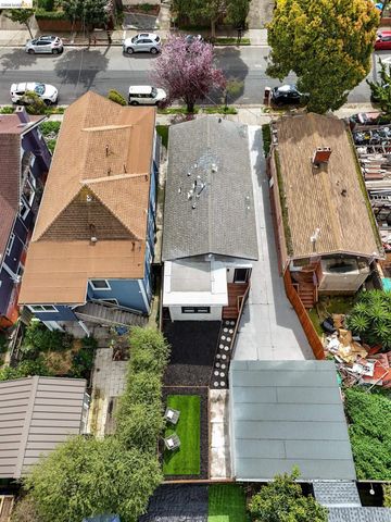 1004 39Th St, Oakland, CA 94608