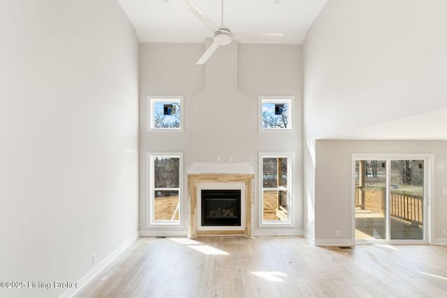 3314 Catalpa Farms Dr, Fisherville, KY 40023