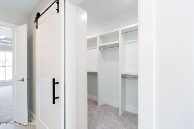 3314 Catalpa Farms Dr, Fisherville, KY 40023