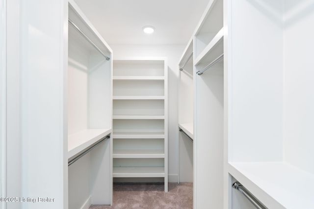 3314 Catalpa Farms Dr, Fisherville, KY 40023