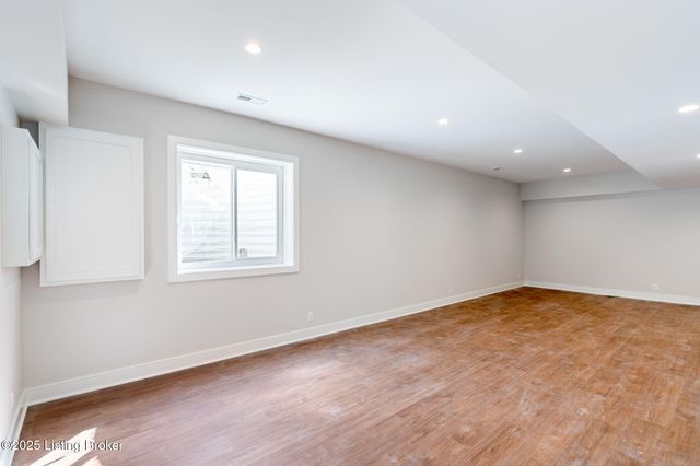 3314 Catalpa Farms Dr, Fisherville, KY 40023