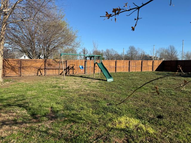 21561 Lawrence 1074, Monett, MO 65708