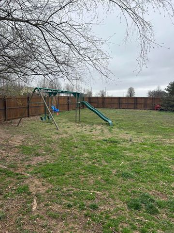 21561 Lawrence 1074, Monett, MO 65708