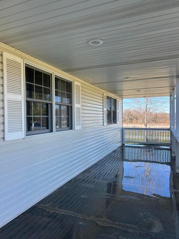 21561 Lawrence 1074, Monett, MO 65708