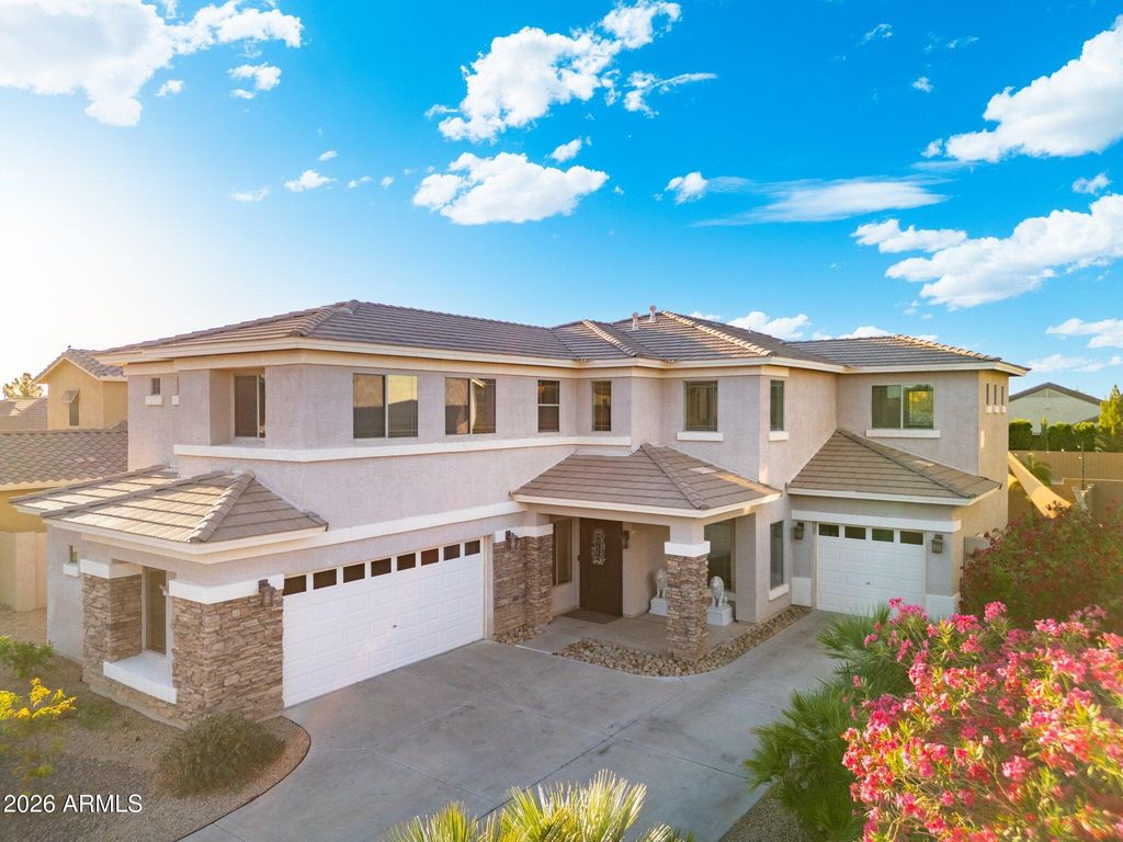 4960 E COLONIAL Drive, Chandler, AZ 85249