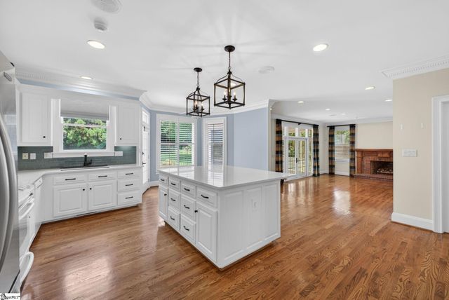 230 Kilgore Circle, Simpsonville, SC 29681