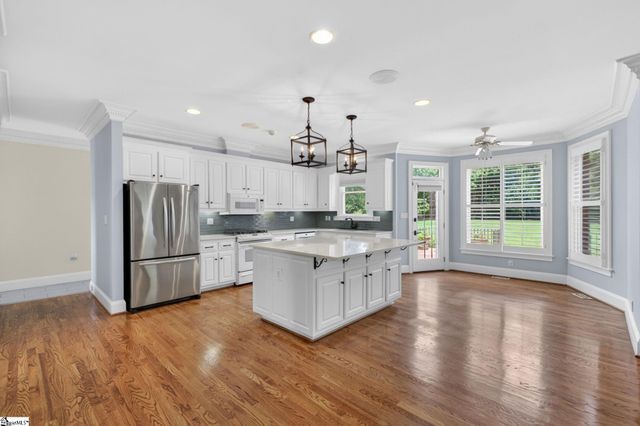 230 Kilgore Circle, Simpsonville, SC 29681
